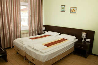 Гостиница Велес Дагомыс Двухместный номер Делюкс с 1 кроватью или 2 отдельными кроватями-1